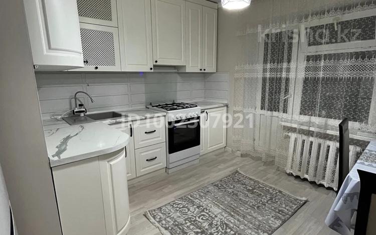 2-комнатная квартира · 54 м² · 5/5 этаж, 4 микрорайон 42 — Small, школа ОМГ за 25 млн ₸ в Конаеве — фото 2