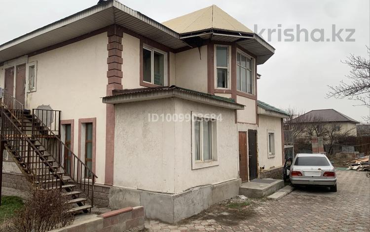 Отдельный дом · 4 комнаты · 250 м² · 350 сот., мкр Айгерим-2 Мамытова 133 — Пересечение улиц Рыскулова/Саина за 75 млн ₸ в Алматы, Алатауский р-н — фото 2