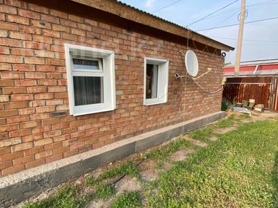 Жеке үй · 3 бөлме · 60.8 м², Жунусова, бағасы: 15 млн ₸ в Усть-Каменогорске
