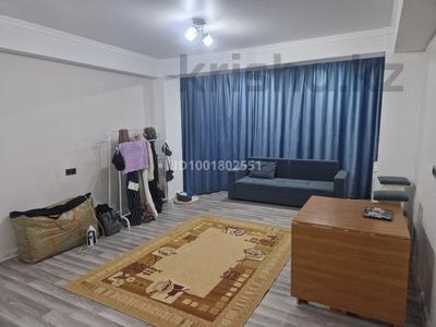 2-бөлмелі пәтер · 56 м² · 1/5 қабат, Абылай хана 2/5, бағасы: 250 000 ₸ в Каскелене