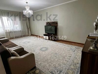 3-комнатная квартира · 98 м² · 11/16 этаж, мкр. Алмагуль, Алмагуль 21 — Род.дом за 28 млн ₸ в Атырау
