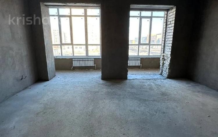 4-бөлмелі пәтер · 140 м² · 1/5 қабат, Алтын орда ш/а., ораз татеулы, бағасы: 39.9 млн ₸ в Актобе, мкр. Алтын орда — фото 5