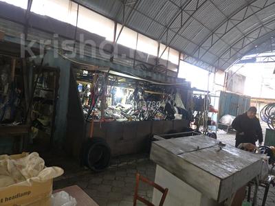 Продаеться 20 тонник в Ауыл береке контейнер в главным проходе · 20 м², бағасы: 20 млн ₸ в Таразе