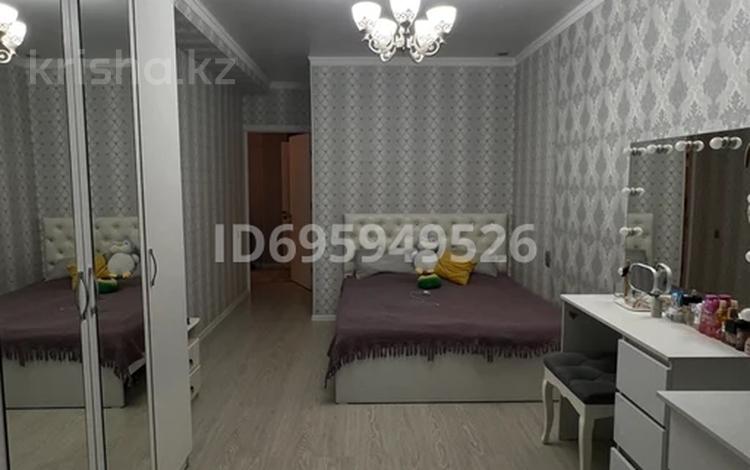 3-комнатная квартира, 86.5 м², 10/10 этаж, Казыбек Би 38