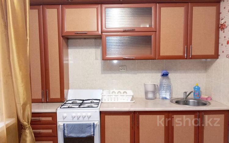 3-комнатная квартира · 56 м² · 6/6 этаж, Советская 63 за 170 000 ₸ в Петропавловске — фото 2