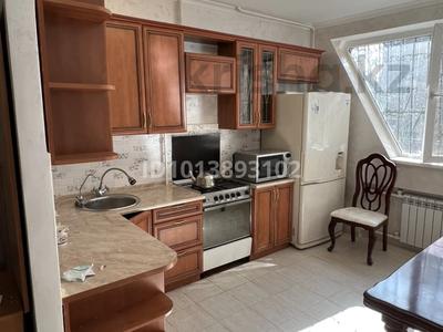 3-бөлмелі пәтер · 77 м² · 1/9 қабат, мкр Тастак-1 11 — Сайран, бағасы: 300 000 ₸ в Алматы, Ауэзовский р-н