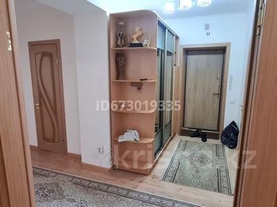 3-бөлмелі пәтер, 99 м², 6/9 қабат ай сайын, Кюйши Дины 30, бағасы: 220 000 〒 в Астане, Алматы р-н