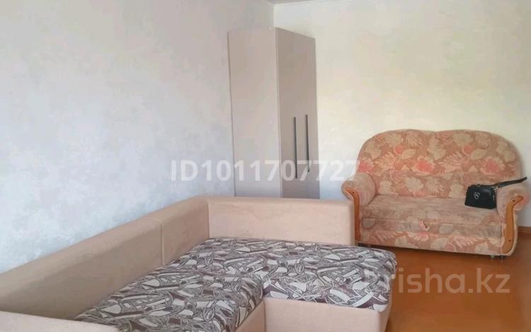 1-комнатная квартира · 30 м² · 2/5 этаж, Лермонтова 59 — Уг. 1 Мая за 15.5 млн 〒 в Павлодаре — фото 2