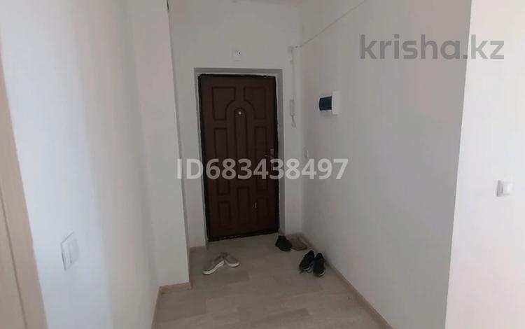 2-комнатная квартира, 60 м², 3/7 этаж помесячно, ул 11 14/2 за 68 000 〒 в Туркестане — фото 2