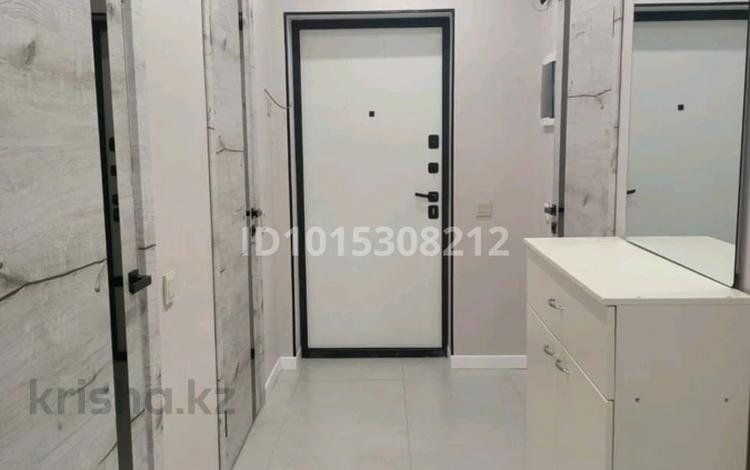2-бөлмелі пәтер · 59 м² · 5/14 қабат, Жандосова 94/8, бағасы: 60 млн ₸ в Алматы, Бостандыкский р-н — фото 2