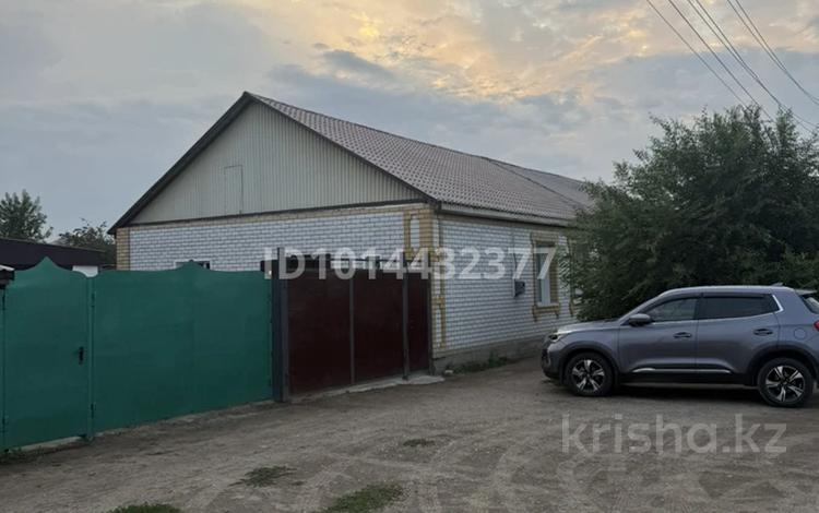 Часть дома · 4 комнаты · 120 м² · 8 сот., Рыкова 25 — Магазин 777 за 20 млн ₸ в Семее — фото 2
