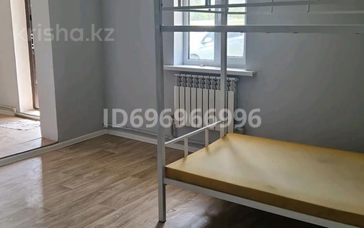 2 бөлме · 40 м², Участок 245 245, бағасы: 50 000 〒 в Жандосов — фото 2