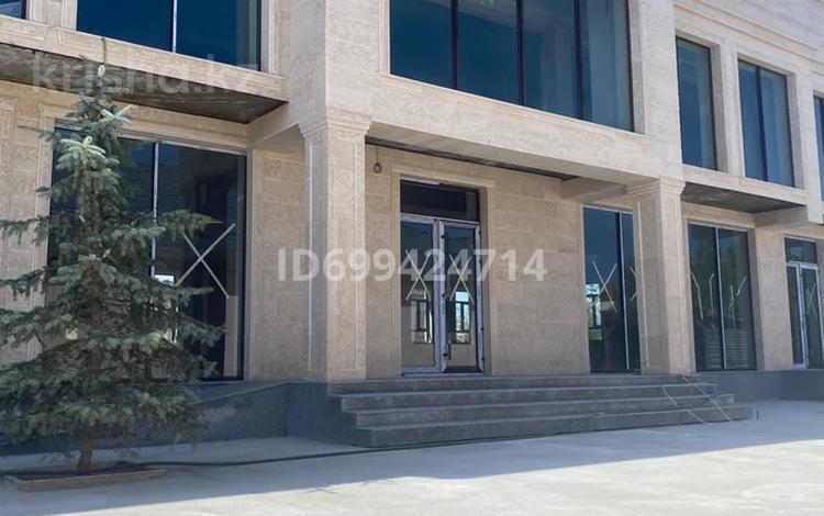 Свободное назначение, общепит, медцентры и аптеки · 900 м² за 3 млн 〒 в Туркестане — фото 11