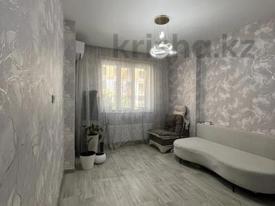 2-бөлмелі пәтер · 43 м² · 1/12 қабат, Райымбека 351/1 — Райымбека — Немировича-Данченко, бағасы: 33.5 млн ₸ в Алматы, Алатауский р-н