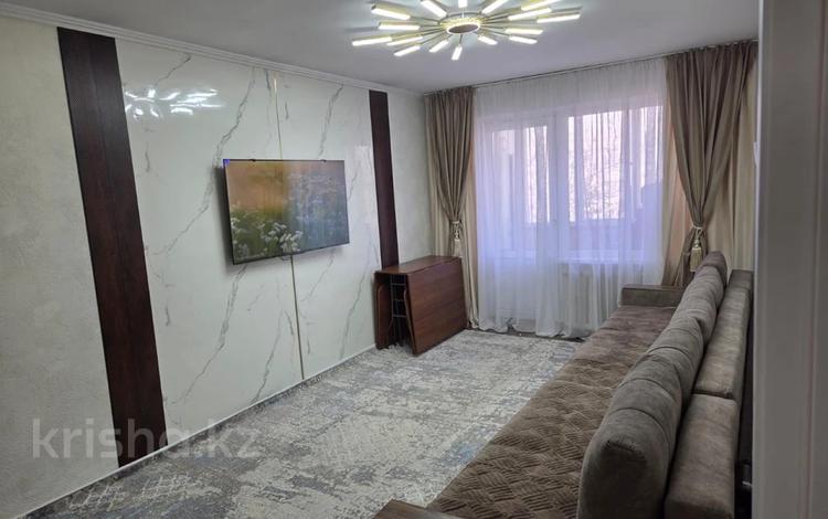 4-комнатная квартира · 75 м² · 4/4 этаж, мкр №8 79 за 53.9 млн ₸ в Алматы, Ауэзовский р-н — фото 2
