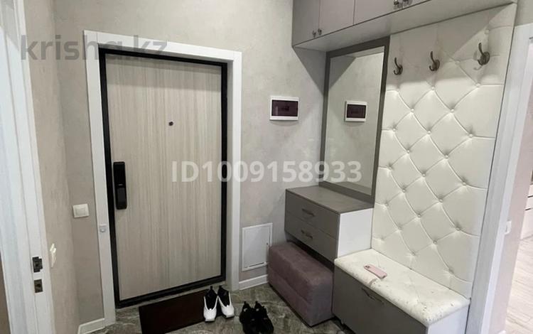 2-комнатная квартира · 55 м² · 9/10 этаж, Бокейхана 25 г за 300 000 ₸ в Астане, Есильский р-н — фото 3
