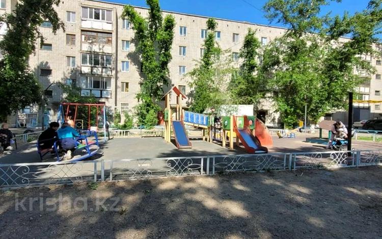 3-комнатная квартира · 61 м² · 5/5 этаж, Иртышская за 25 млн ₸ в Семее — фото 2