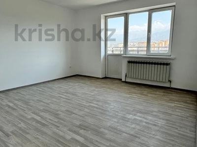 2-комнатная квартира, 69 м², 13/17 этаж, Жандосова 144/1 за 40 млн 〒 в Алматы, Ауэзовский р-н