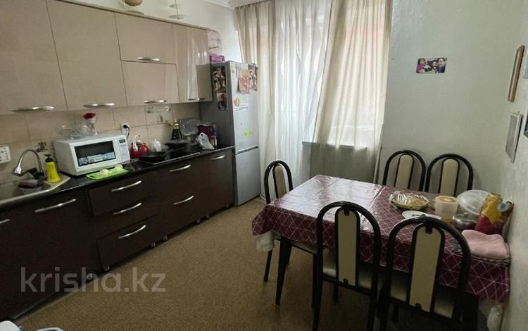 2-комнатная квартира · 53 м² · 5/9 этаж, мкр Аксай-1 8 за 35 млн ₸ в Алматы, Ауэзовский р-н — фото 21