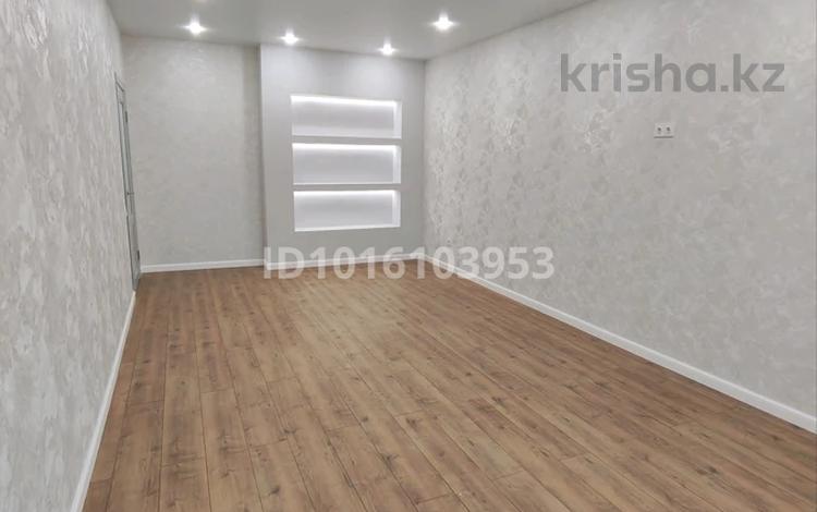 2-бөлмелі пәтер · 70 м² · 7/9 қабат, кобланды батыра 36 Б, бағасы: 33.7 млн ₸ в Костанае — фото 2