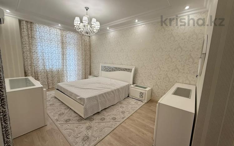 3-бөлмелі пәтер · 135 м² · 8/14 қабат, 17-ш/а., 17 мкрн 7, бағасы: 650 000 ₸ в Актау, 17-й мкр — фото 2