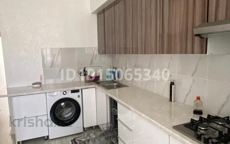 2-бөлмелі пәтер · 72.5 м² · 4/9 қабат, 17-ш/а. 95, бағасы: 33 млн ₸ в Актау, 17-й мкр — фото 2