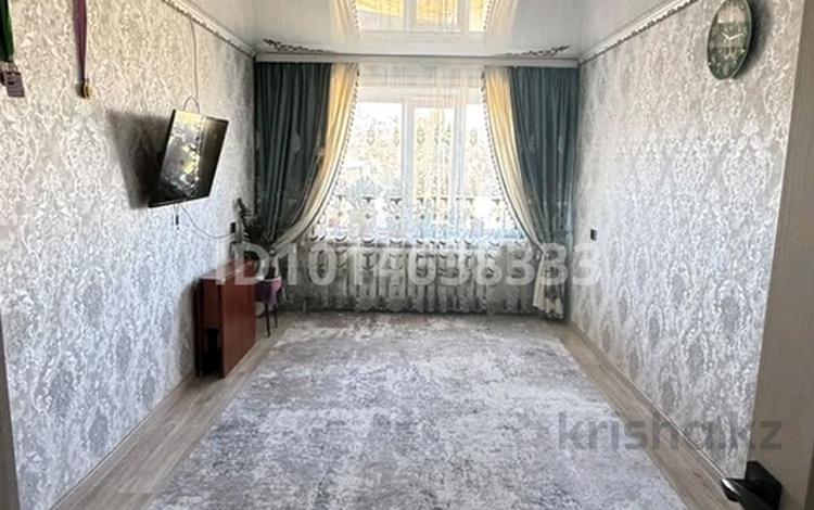 3-бөлмелі пәтер · 61 м² · 2/5 қабат, 1 микрорайон 1, бағасы: 6 млн ₸ в Качаре — фото 2