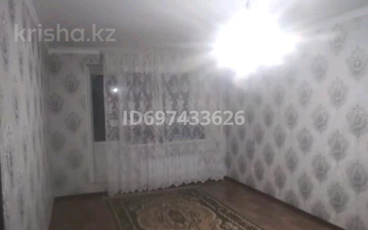 1-бөлмелі пәтер, 44 м², 3/10 қабат, мкр 12 39а — 51 школа, бағасы: 14.5 млн 〒 в Актобе, мкр 12 — фото 2