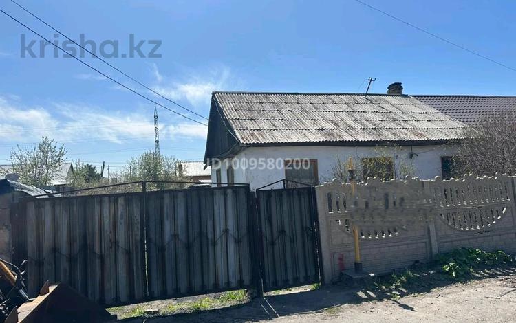 Үйдің бір бөлігі · 3 бөлме · 65 м² · 4 сот., мкр Новый Город, Айвазовского, бағасы: 16 млн ₸ в Караганде, Казыбек би р-н — фото 3