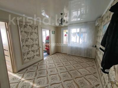 3-бөлмелі пәтер · 50 м² · 5/5 қабат, Кердеры 133 — Ихсанова, бағасы: 17.5 млн ₸ в Уральске, мкр Школьник