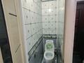 3-бөлмелі пәтер · 50 м² · 5/5 қабат, Кердеры 133 — Ихсанова, бағасы: 17.5 млн ₸ в Уральске, мкр Школьник — фото 8