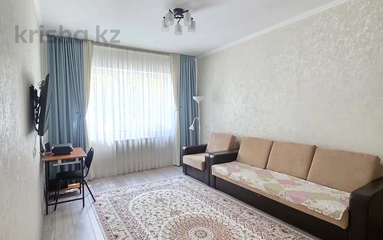 1-бөлмелі пәтер · 40 м² · 2/9 қабат, Ақсай-4 ш/а. 70, бағасы: 250 000 ₸ в Алматы, Ауэзовский р-н — фото 2