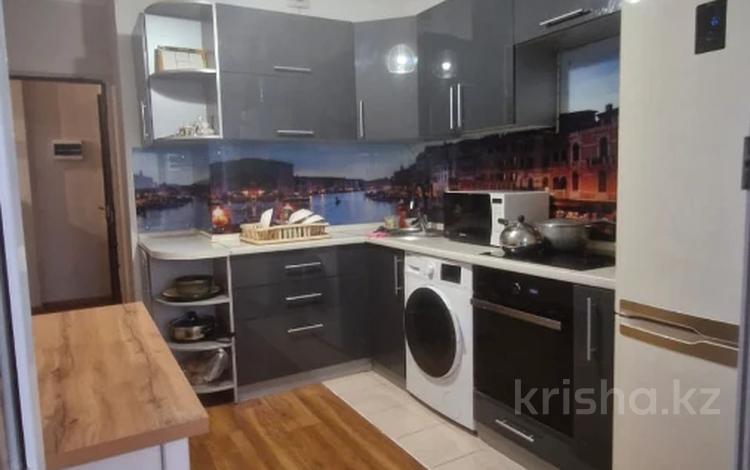 1-комнатная квартира · 43.6 м² · 8/17 этаж, мкр Мамыр-1 за 33.5 млн ₸ в Алматы, Ауэзовский р-н — фото 13