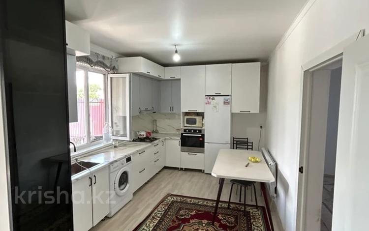 Отдельный дом · 3 комнаты · 90 м² · 5 сот., мкр Томирис, Карасакал Ерымбет 50 за 32 млн ₸ в Алматы, Алатауский р-н — фото 2