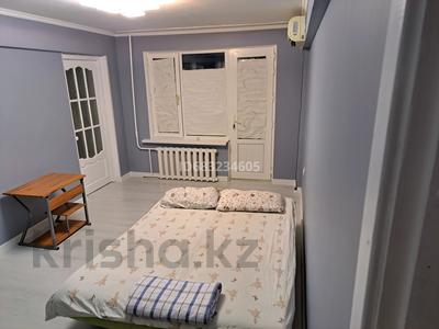 1-бөлмелі пәтер · 54 м² · 4/5 қабат, 3 76 — Авангард 3 мкр дом 76, бағасы: 10 000 ₸ в Атырау, мкр Авангард-3