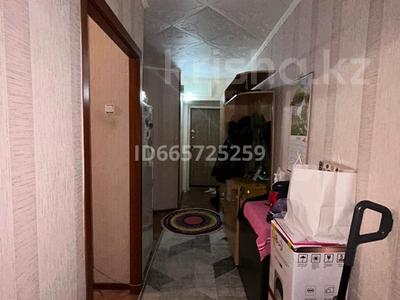 3-комнатная квартира · 52 м² · 1/5 этаж, 4-й микрорайон 34 за 12 млн 〒 в Риддере