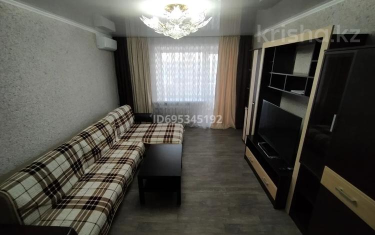 3-комнатная квартира, 60 м², 3/5 этаж помесячно, Баймагамбетова 168