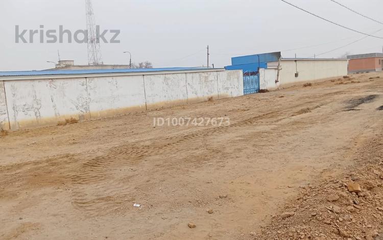 Свободное назначение, магазины и бутики, склады · 1000 м² за 12 млн 〒 в Байконуре — фото 2