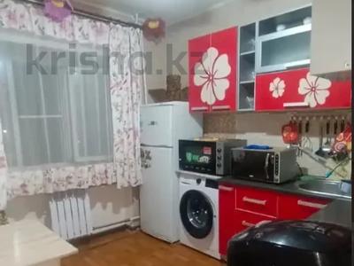 2-комнатная квартира · 45 м² · 4/6 этаж, Кабанбай Батыра 164 за 11.8 млн 〒 в Усть-Каменогорске