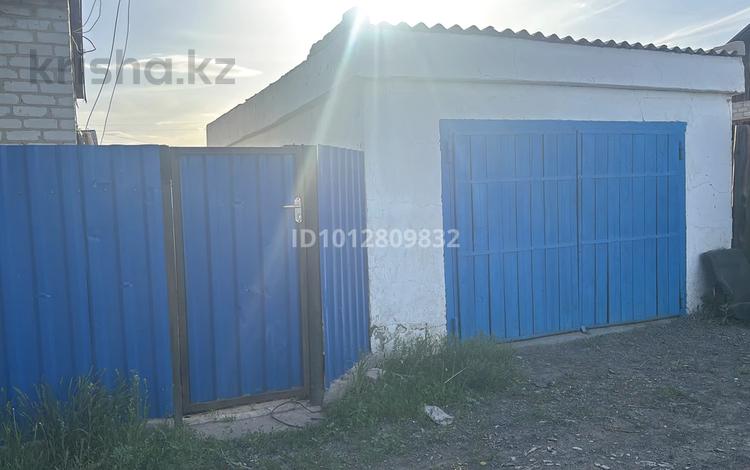 Жеке үй · 3 бөлме · 50 м² · 20 жүзд., Вокзальная 3 2 — Дом после пожара требует ремонта, бағасы: 1.8 млн ₸ в Шарбакты — фото 2
