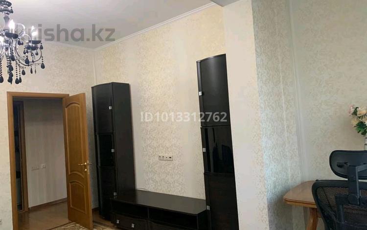2-бөлмелі пәтер · 72 м² · 12/16 қабат, Абая 150/230 — Ислама Каримова, Тургут Озала, бағасы: 350 000 ₸ в Алматы, Бостандыкский р-н — фото 3