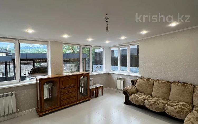 2-комнатная квартира · 70 м², Талапты за 55 млн 〒 в Алматы, Бостандыкский р-н — фото 11