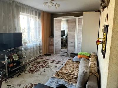 3-бөлмелі пәтер · 58 м² · 3/5 қабат, Самал, бағасы: 16.8 млн ₸ в Талдыкоргане
