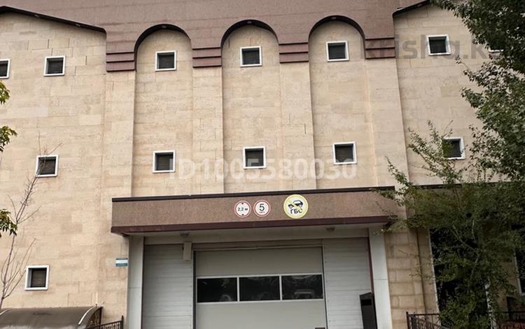 Паркинг · 18 м² · Улы дала 45а — Улы дала и Туркистан, бағасы: 2 млн ₸ в Астане, Есильский р-н — фото 2