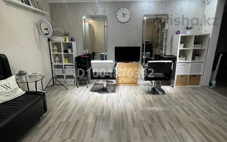 Сұлулық салондары · 70 м², бағасы: 40 млн ₸ в Караганде, Казыбек би р-н — фото 2