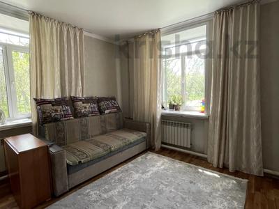 3-комнатная квартира, 64 м², 1/3 этаж, Фасадная 2 за 18 млн 〒 в Усть-Каменогорске