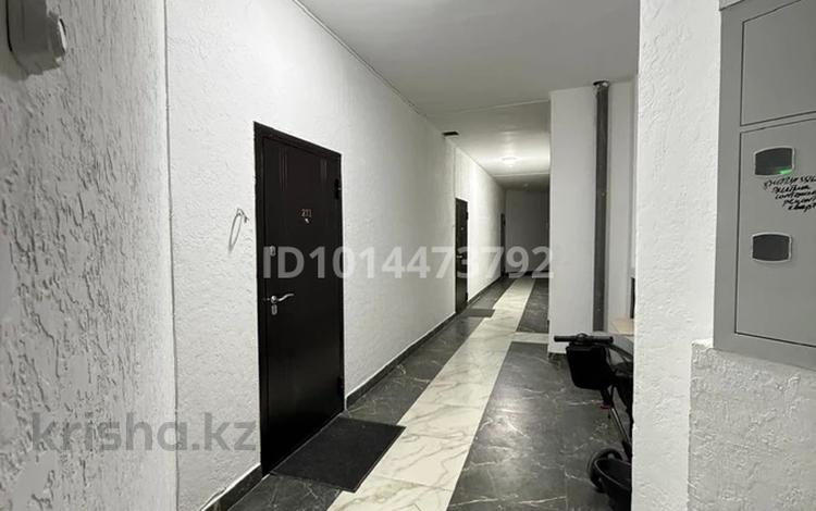 2-комнатная квартира · 51.6 м² · 11/20 этаж, мкр Юго-Восток, Камали Дюсембекова 44/2 за 250 000 ₸ в Караганде, Казыбек би р-н — фото 2