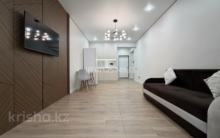 1-бөлмелі пәтер · 30 м² · 2/17 қабат, Ауэзова 2/8, бағасы: 29.5 млн ₸ в Алматы, Алмалинский р-н — фото 2