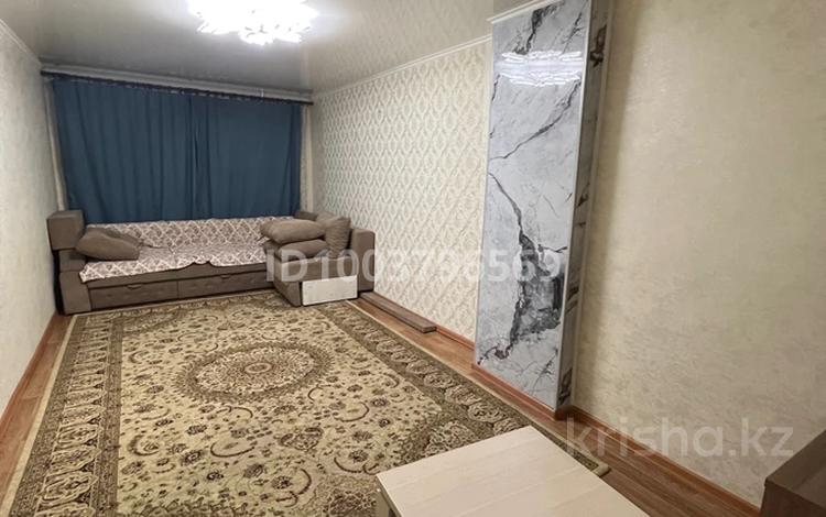 3-бөлмелі пәтер · 75 м² · 1/3 қабат, Конституция Казахстана, бағасы: 16.5 млн ₸ в  — фото 2