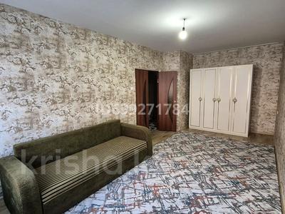 1-комнатная квартира · 40 м² · 2/9 этаж, Самал 94/1 — Остановка 10мкр за 110 000 ₸ в Уральске
